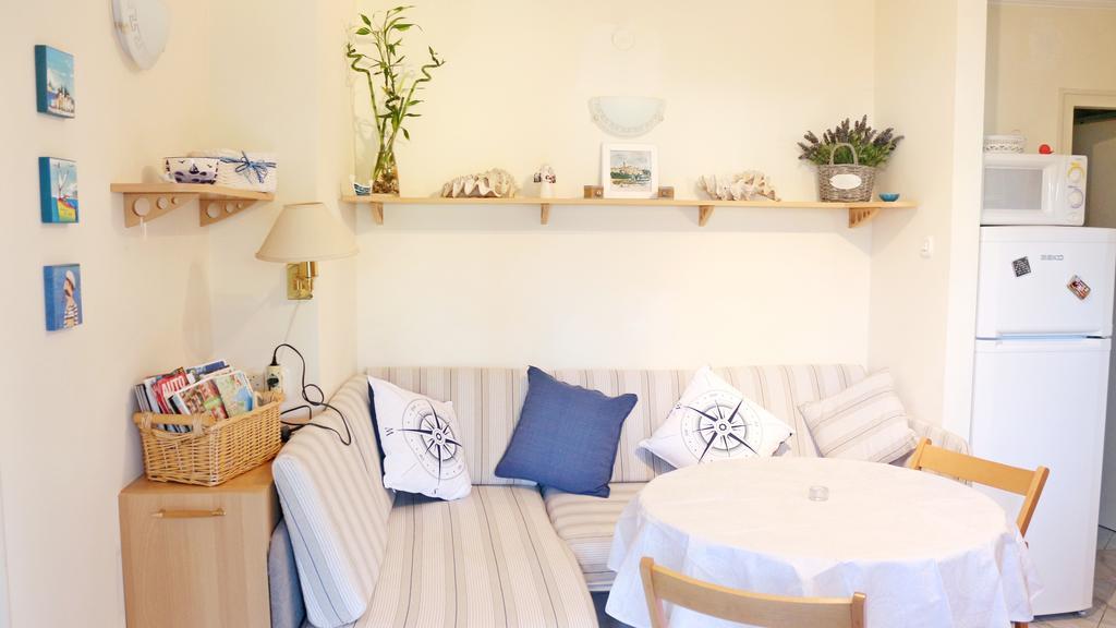 Green Garden Apartment أوباتيا الغرفة الصورة